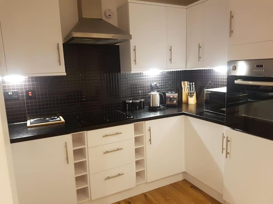 Superb 2Bed/2Bath Flat Waterloo London Apartment Exterior photo